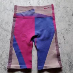 Nike Dri-FIT ショートレギンス Mサイズ