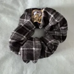 BEAR チェック柄 シュシュ