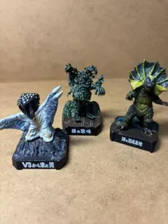 ウルトラ怪獣名鑑怪獣フィギュア3体セット③