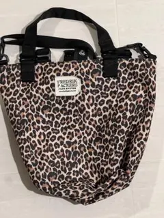 FREDRIK PACKERS レオパード ショルダーバッグ ヒョウ柄 ナイロン