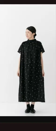 kagure かぐれ 2023 リネンドットノースリーブワンピース ブラック 