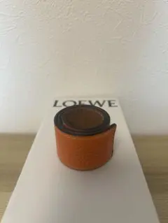 LOEWE ロエベ レザー バングル ブレスレット オレンジ - メルカリ