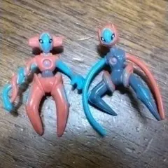 ポケモン　デオキシス　フィギュア