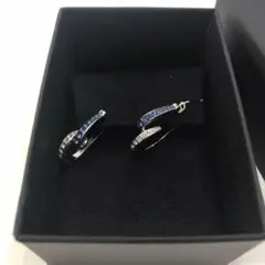 スターリングシルバーモンタナブルーとホワイトスワロフスキー　ピアス