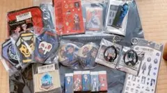 《即購入可能》ツイステ まとめ売り ハーツラビュル寮　19点