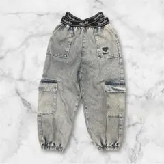 美品　rabyraby　クロスベルトデニムカーゴパンツ　130　ダンス　ラビラビ