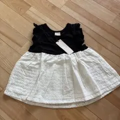 新品未使用　プティマイン　フリル付き黒白トップス