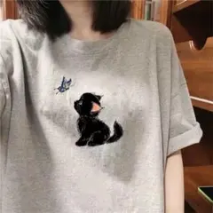 春祭限定 黒い猫と蝶プリントのグレーTシャツ サイズ：3XL 綿：100%