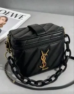 お値下げ可 YSL キルティング バニティバッグのサムネイル