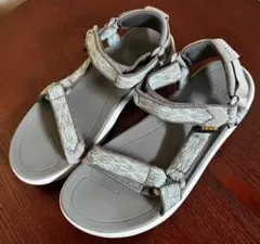 にゃおん様専用　Teva スポーツサンダル グレー・ミント