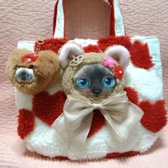 美*9様 コヤンイサムチョン☆ラウンドトート　ハートボア＆ビーズ刺繍キルト　クラ