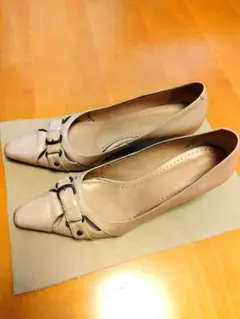 バークレー　ベージュピンク パンプス　22.5センチ