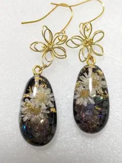 ハンドメイド レジン フックピアス 花モチーフ スターフラワー 琉球ガラス