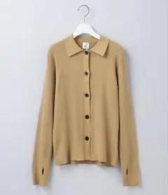 roku カーディガン　川口春奈着用