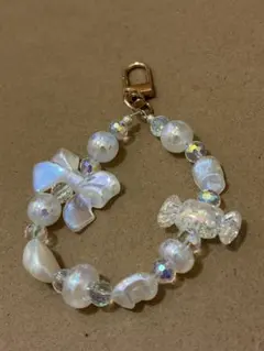 ホワイトパールリボンストラップ スマホストラップ ハンドメイド