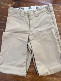Dickiesチノパン