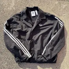 adidas コーチジャケット