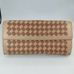 BOTTEGA VENETA イントレチャート 　長財布　レディース