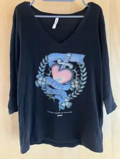glamb グラム　7部 Tシャツ　Vネック　グランジ　ヴィンテージのサムネイル