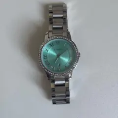 ミントグリーン