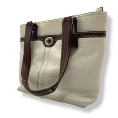 COACH ターンロック式　トートバッグ　ホワイトシボ革　13959