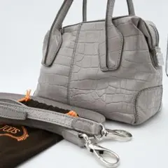 TOD’S　トッズ　Ｄスタイリング　型押し　２ＷＡＹ　ハンドバッグ　ショルダーのサムネイル