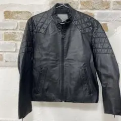 美品豚革黒シングルレザージャケット キルティングデザイン　 M