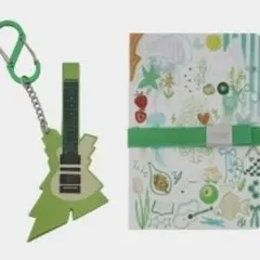LE SSERAFIM GUITARKEYRING IDEA NOTE セット