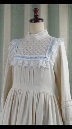 Item thumbnail for item 1201bd6b-c3bf-46d1-8096-9cc3fcf23a1f