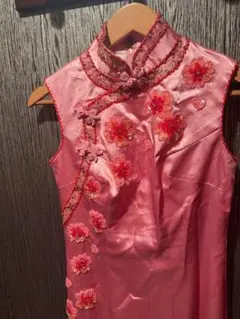 中古　美品　VIVIENNE TAM 花柄　チャイナドレス 半袖 中古 美品 VIVIENNE TAM 花柄 チャイナドレス 半袖 - メルカリ