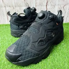 極美品 リーボック InstaPump Fury オールブラック 厚底 25.5のサムネイル