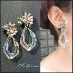 No.140 クリアグレービーズカボション×オーロラクリアドロップチャームピアス