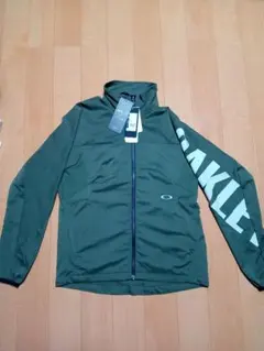 新品・未使用　Oakley フルジップジャケット Sサイズ オリーブグリーン