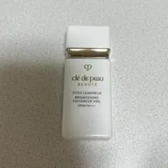 クレドポー ボーテ ヴォワールルミヌ 30ml - メルカリ