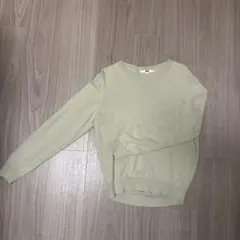 ユニクロ　ミントグリーン　ニット