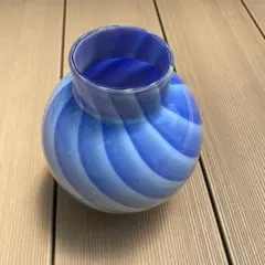 青　白　ストライプ　花瓶のサムネイル