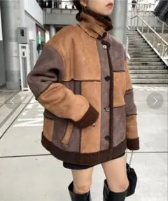 WHO'S WHO gallery ムートンコート