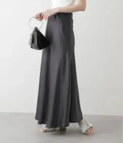 【SENSE OF PLACE】ナローサテンスカート/Sサイズ/新品未使用