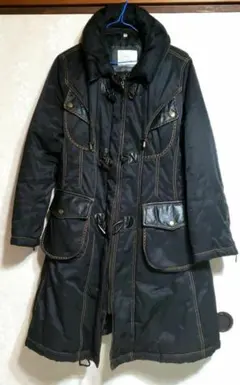 【匿名配送】ロングコート サイズ38　ブラック　黒　オレンジ　ライン　かっこいい