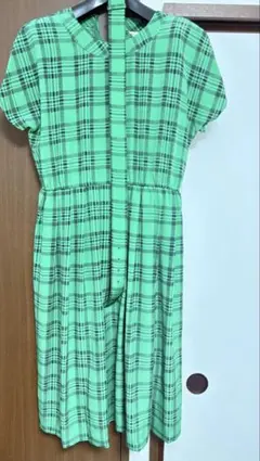 JORDAN グリーン チェック柄 半袖ワンピース