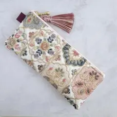 Item thumbnail for item 0b6e857d-49dc-469c-8ef2-cc2af7ecef80