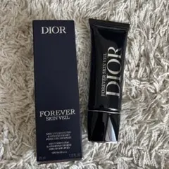 DIOR新品未使用☆ベース化粧下地のサムネイル