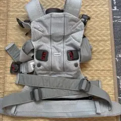 【美品】ベビービョルン　抱っこ紐　ワンカイエアー　グレー　メッシュ