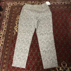 柄入りパンツ L新品未使用