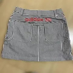 adidas ゴルフウェア　スカートのサムネイル