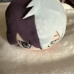 プロジェクトセカイ　青柳冬弥　寝そべり　ぬいぐるみ