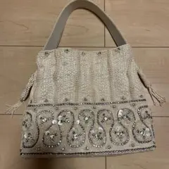 ビーズ　バッグ