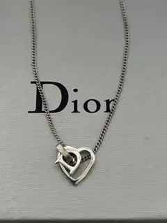 Christian Dior ディオール　 シルバーハート型 Dロゴ ネックレス
