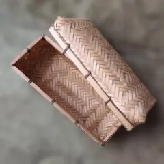 竹カゴ　蓋付き　弁当箱　小物入れ　用途色々　和モダン　和風