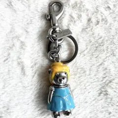 【希少・極美品】Disney x Coach シンデレラ ベア チャーム 完売品